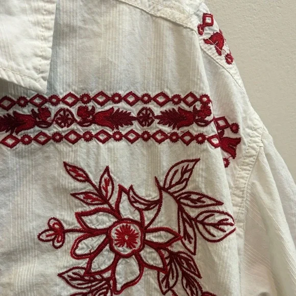 We The Free Spring Refresh Vacation Shirt, Embroidered, Small, Boho Cottage - Picture 7 of 15